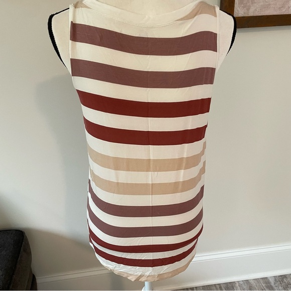 Women's Striped Sleeveless Top - Red and Beige - Picture 5 of 7